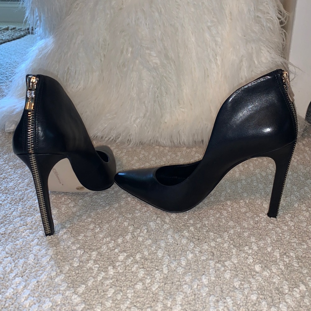 BCBG heels